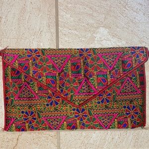 Threadwork cloth purse